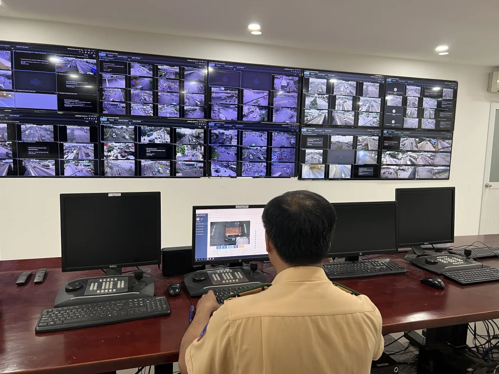 Có được xem lại hình ảnh vi phạm phạt nguội không? Hướng dẫn cách yêu cầu