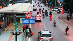 Lỗi đi vào làn xe buýt nhanh BRT: vì sao dễ bị phạt nguội?