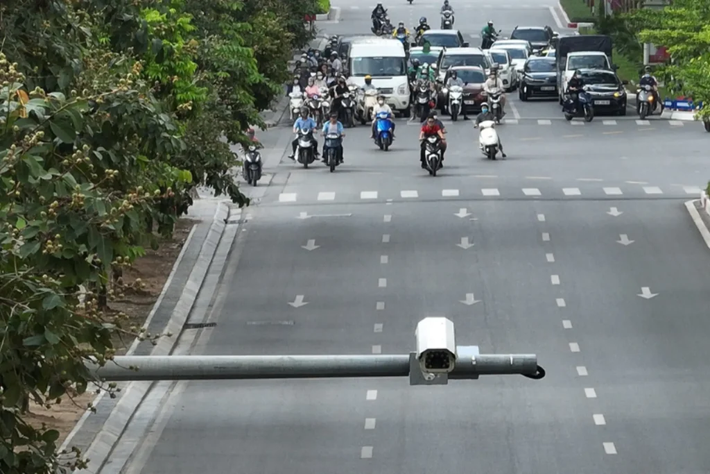 Đèn giao thông thông minh có làm giảm phạt nguội oan không?