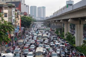 Hà Nội dự kiến cấm xe xăng: Lộ trình ra sao, người dân cần chuẩn bị gì?